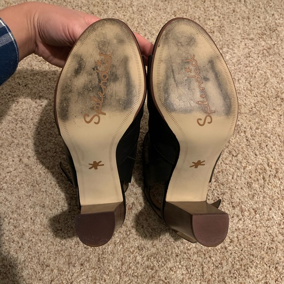 Leather Stacked Heel - Picture 10 of 11